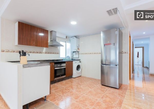 valencia, Valencian Community 46019