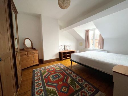 3 bedroom terraced house to rent - Photo 5