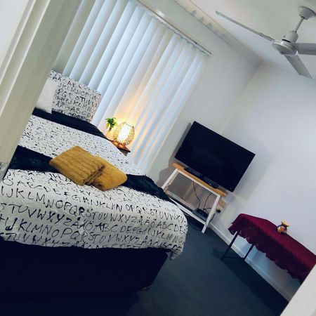 Redbank Plains - Photo 4