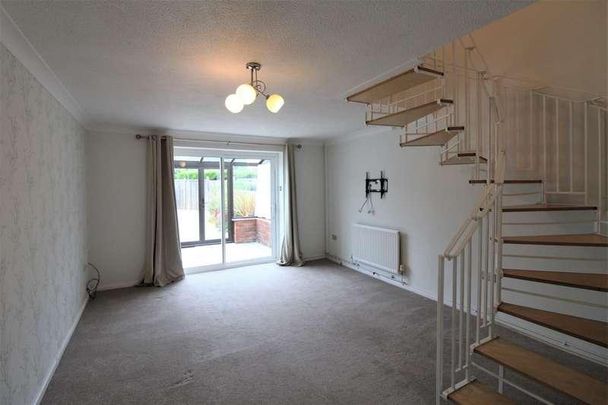 Challenger Close, Malvern, WR14 - Photo 1