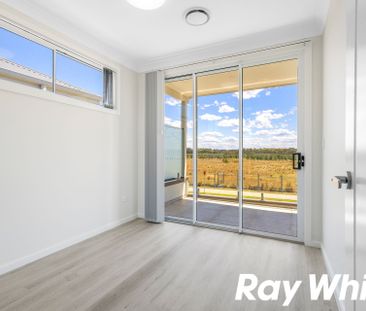 BRAND NEW AND READY FOR YOU Four Bedroom Residence Walking Distance... - Photo 2