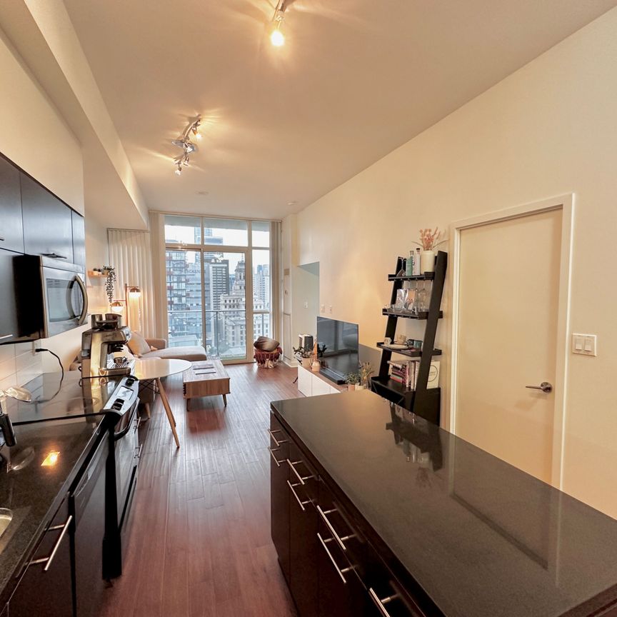 For Lease - 126 Simcoe Street Unit# 2206, Toronto, Ontario - Photo 1
