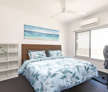 Modern Elegance Meets Timeless Family Living - Photo 2