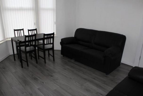 5 bedroom house to rent - Photo 1