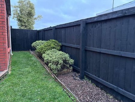 Standalone house in premium location - Photo 3