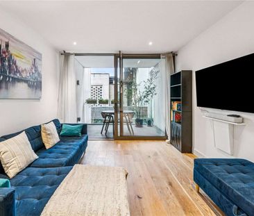 A two bedroom flat with private balcony. - Photo 2