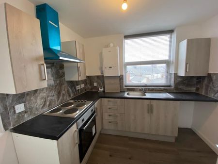 1 bedroom Flat To Let - Photo 3