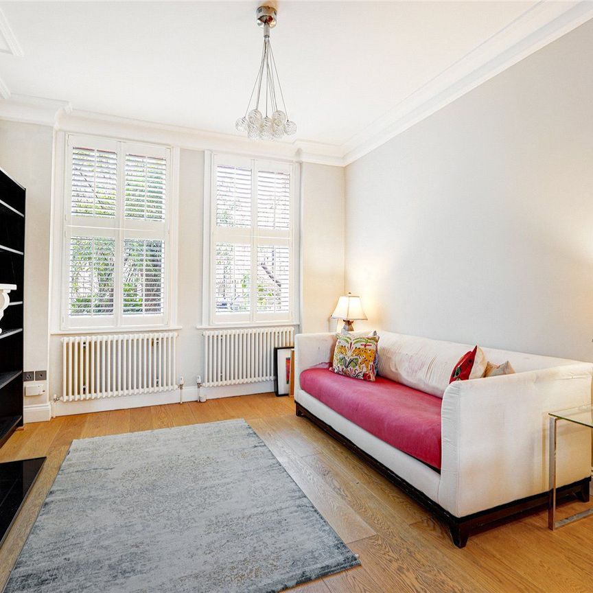 Bonnington Square, , SW8 - Photo 1