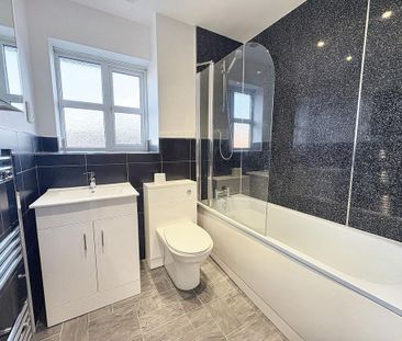 2 bedroom apartment to rent - Photo 6