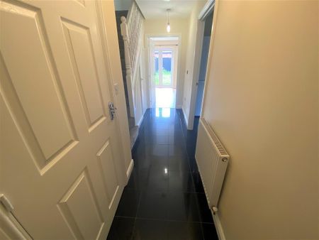 Nightingale Close, Birmingham, Edgbaston - Photo 5