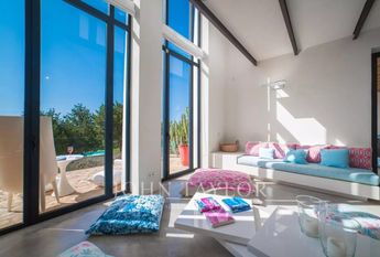 Es Cubells, Balearic Islands 07839