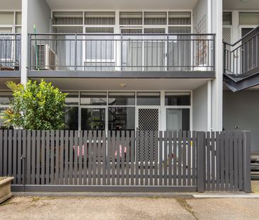 10/1066 Lygon Street, Carlton North VIC 3054 - Photo 5