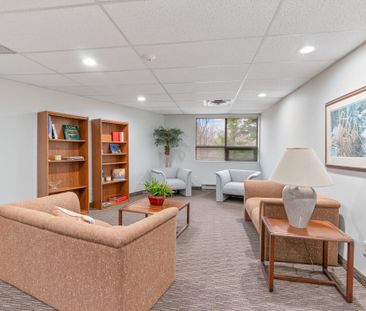 For Lease - 166 Olive Street Unit# 106, East Gwillimbury, Ontario - Photo 2