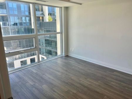 For Lease - 20 Meadowglen Place Unit# 723, Toronto, Ontario - Photo 3