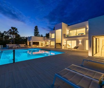 7 bedroom luxury Villa for rent in Estepona, Andalusia - Photo 6