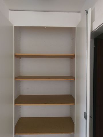 Comfortable 2-room 1/2 apartment in Massongex - Photo 3