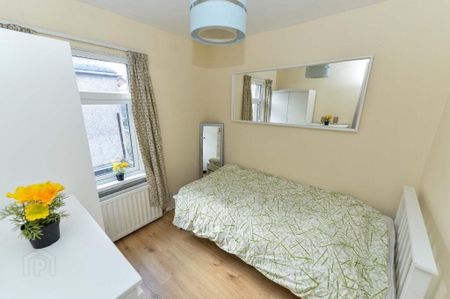 69 Haypark Avenue, Belfast, BT7 3FE - Photo 4