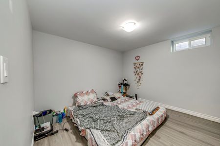 For Lease - 11 Queensbury Drive Unit# Basement, Hamilton, Ontario - Photo 3