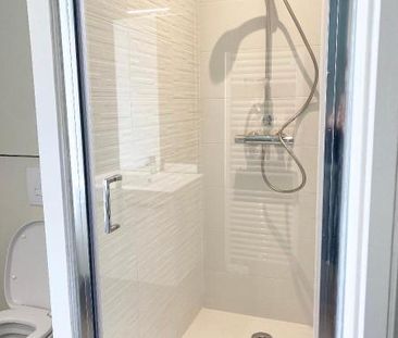 Location Appartement 1 pièce 26m² FONTENAY LE COMTE 85200 - Photo 4