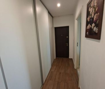Inchiriere garsoniera cu gradina de 40mp in Sanpetru Residence - Fotografie 4