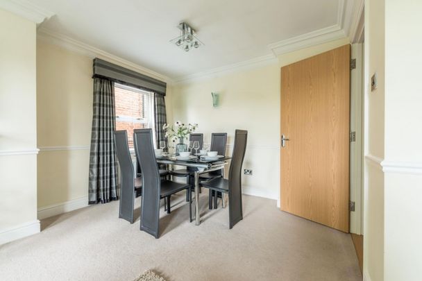 Prospect Place, Osborne Road, Windsor,SL4 - Photo 1