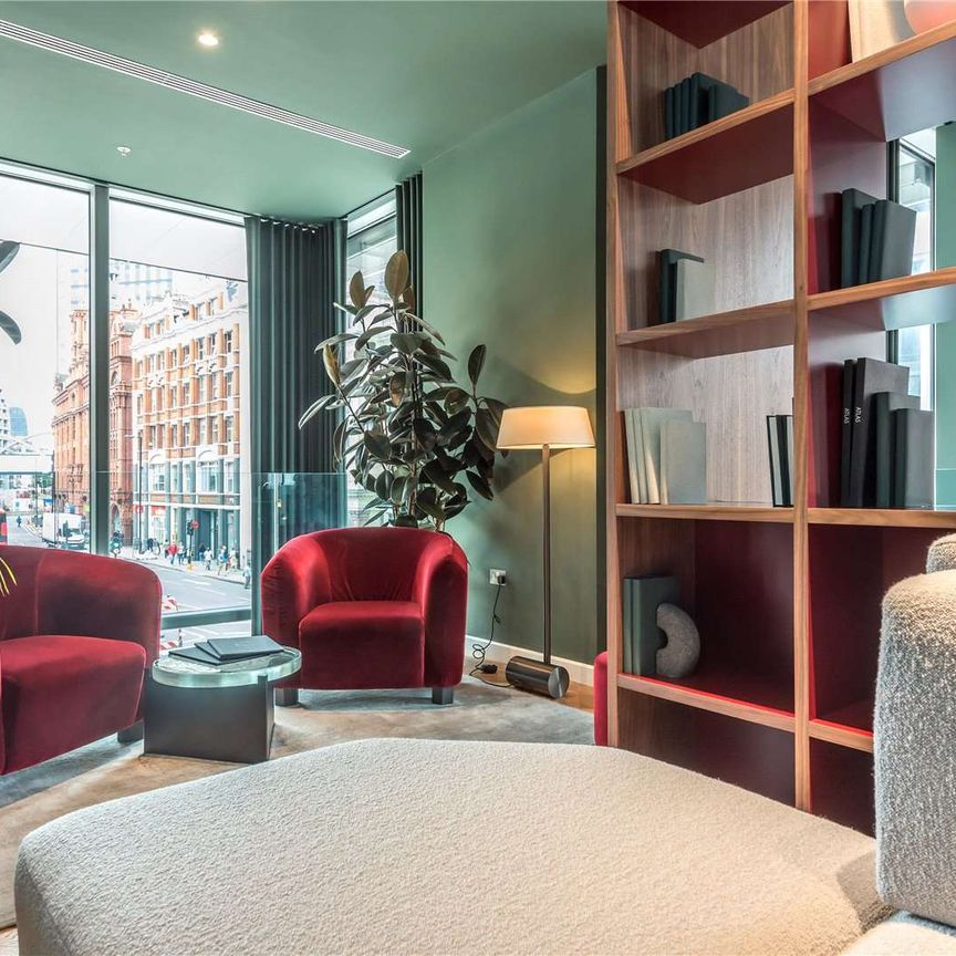 One bedroom modern apartment close to the City - Photo 1