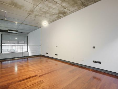 Piso de alquiler en Carretera de Fuencarral, 14, Zona Industrial - Photo 4