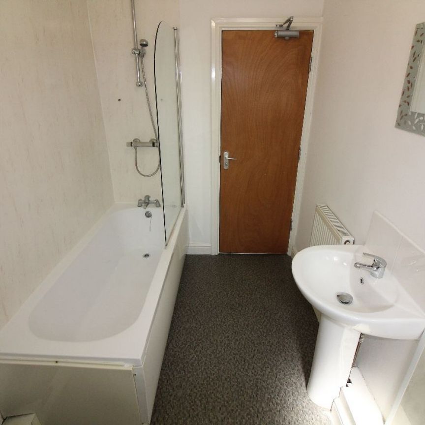 Fylde Road, PRESTON, Lancashire PR2 2NH - Photo 1