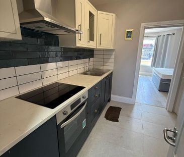 Studio to rent - Photo 5