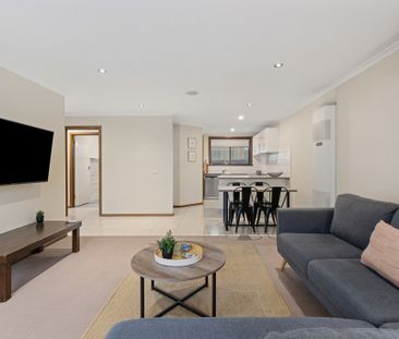 Cozy Two Bedroom Unit - Photo 4