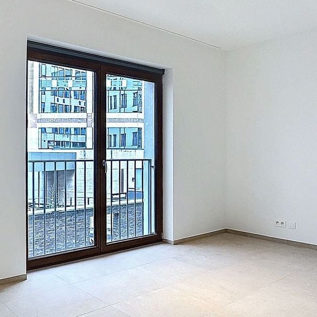 Appartement te huur in Sint-Gillis voor € 1.600 met 2 slaapkamers - Foto 1