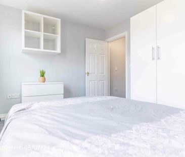 17 Emmerson Street - Photo 6