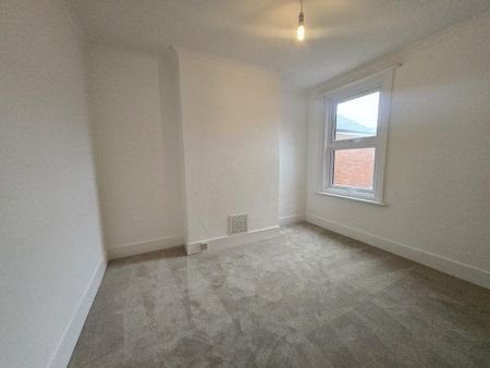 Tamworth Road, BN3 5FJ 1 bedroom flat to rent - Photo 2
