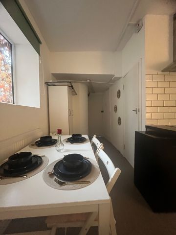 Studio Flat, Upper Street, N1 - Photo 3