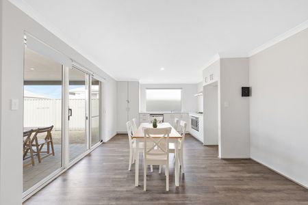 South Yunderup - Photo 2