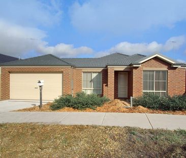 7-bedroom shared house, Daly Blvd - Photo 1