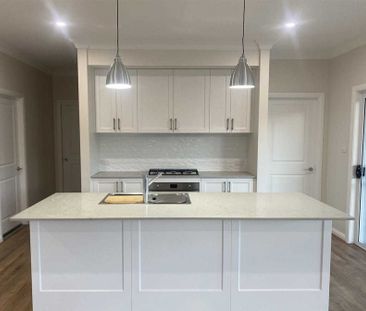 CALALA - Four Bedroom Hamptons Style Home - Photo 3