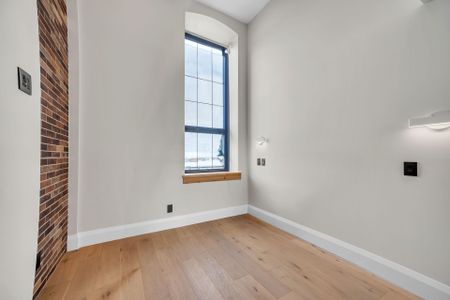 For Lease - 38 Front Street Unit# Unit # 6, Quinte West, Ontario - Photo 3