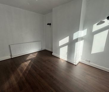 Norman Road, SMETHWICK - Photo 6