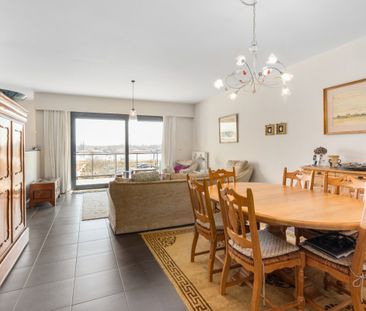 Luxe appartement met 2 slaapkamers en zonnig terras - Photo 3