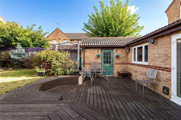 The Willows, Kemsley, Sittingbourne, Kent, ME10 - Photo 1