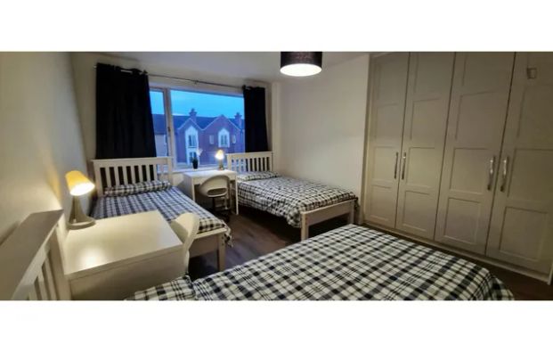 Rent 7 bedroom apartment in Dublin - Photo 1