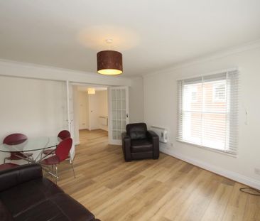 2 bedroom apartment to rent - Photo 4