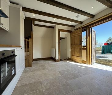 Beacon Lane Farm, Voxmoor, Wellington - Photo 3