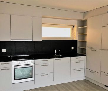 3.5 Zimmer, 76 m², 2. Stock - Photo 3