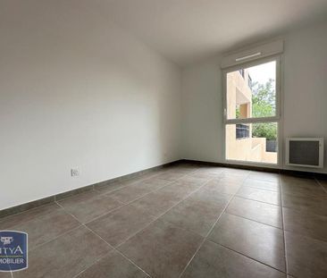 Location Appartement 3 pièces 65m² VILLENEUVE LES AVIGNON 30400 - Photo 6