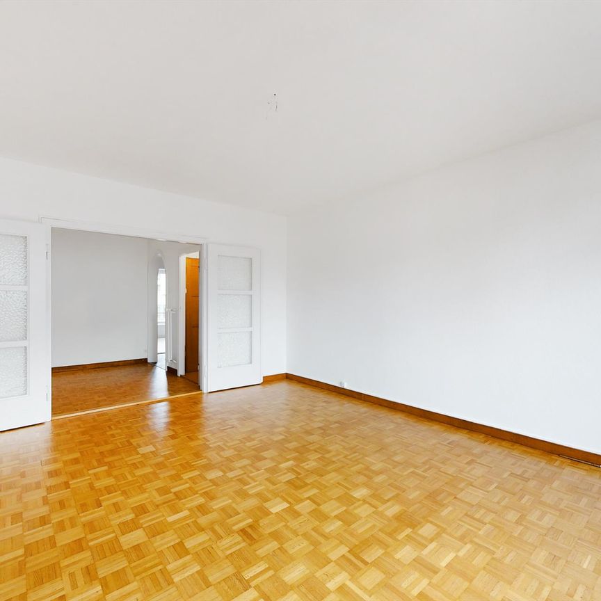 Espace à vivre agréable - Photo 1