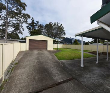 19 The Park Drive, - Photo 5