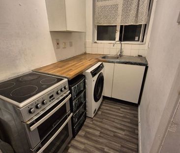 Studio Flat, Station Road, HA2 - Photo 1