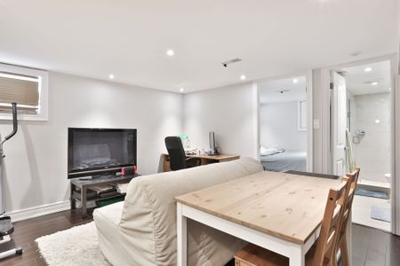 For Lease - 207 Cedarvale Avenue Unit# Lower, Toronto, Ontario - Photo 5